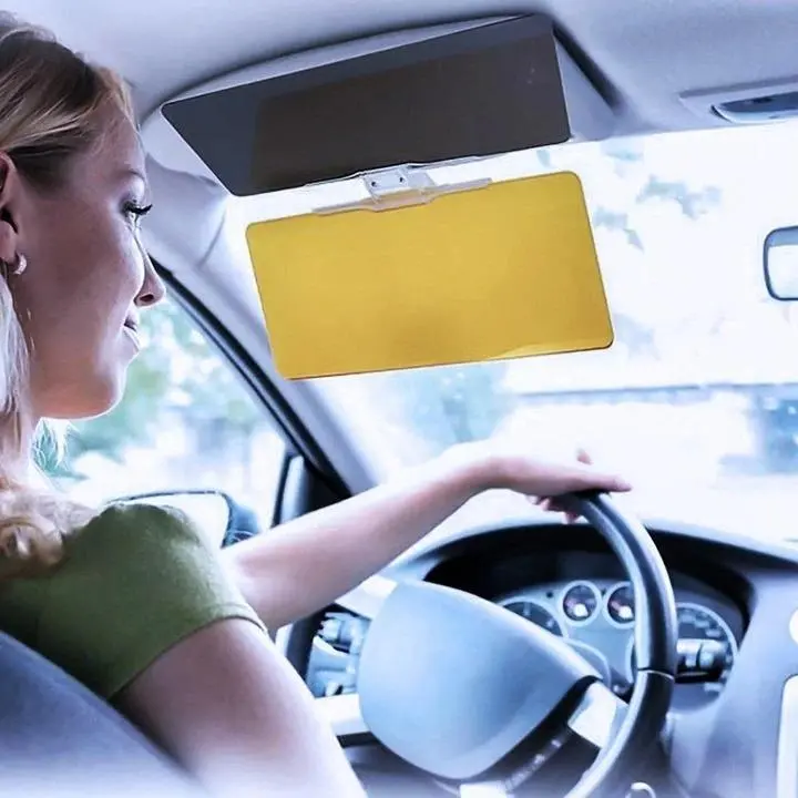 Dual-Mode Car Sun Visor – Day/Night Anti-Glare Shield With Flip-Up Design 1