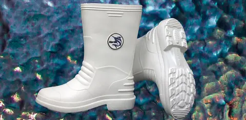 Marlin M688 Deck Boots – White Non-Slip Fishing Footwear 1