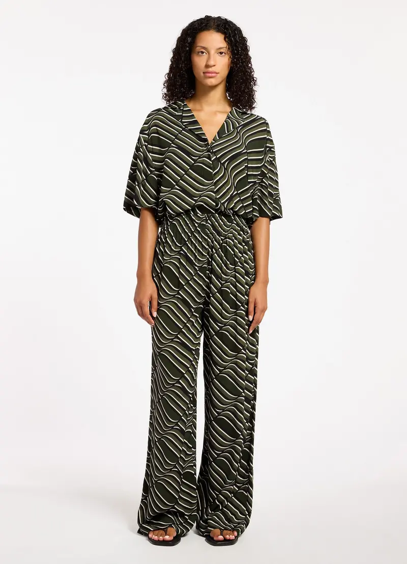 Mirage Wide-Leg Crepe Pant 1