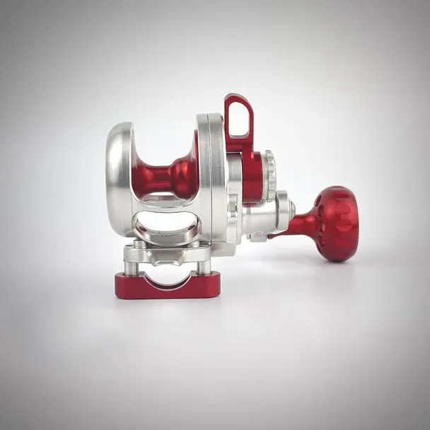 Seigler Small Game Narrow Lever Drag Reel – Silver And Red Finish 1