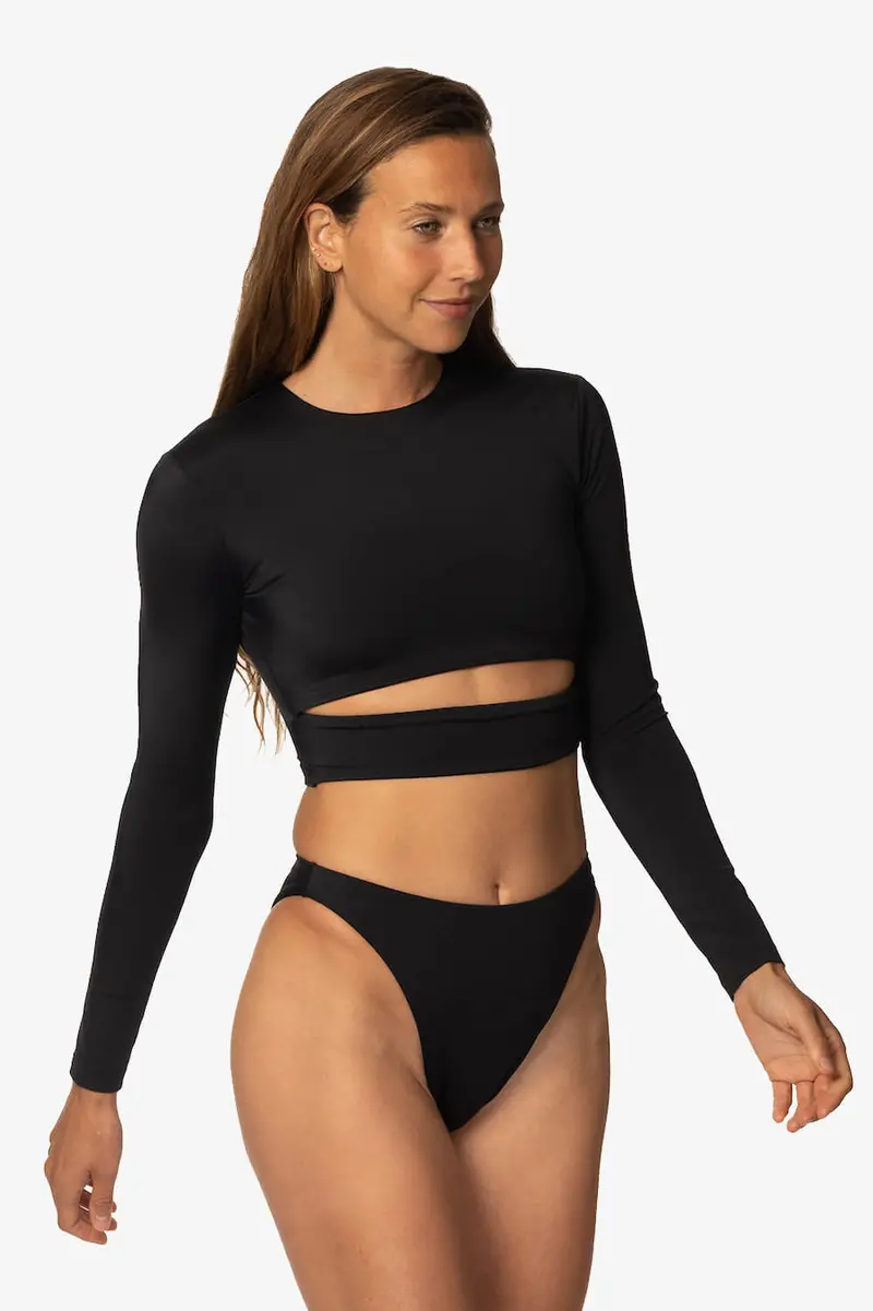 Taranaki Cropped Long-Sleeve Rashguard 1