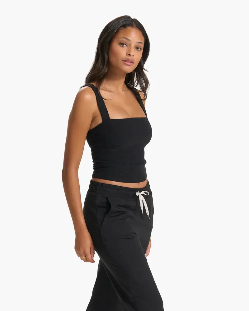 Women'S Elevation Square-Neck Workout Tank 1