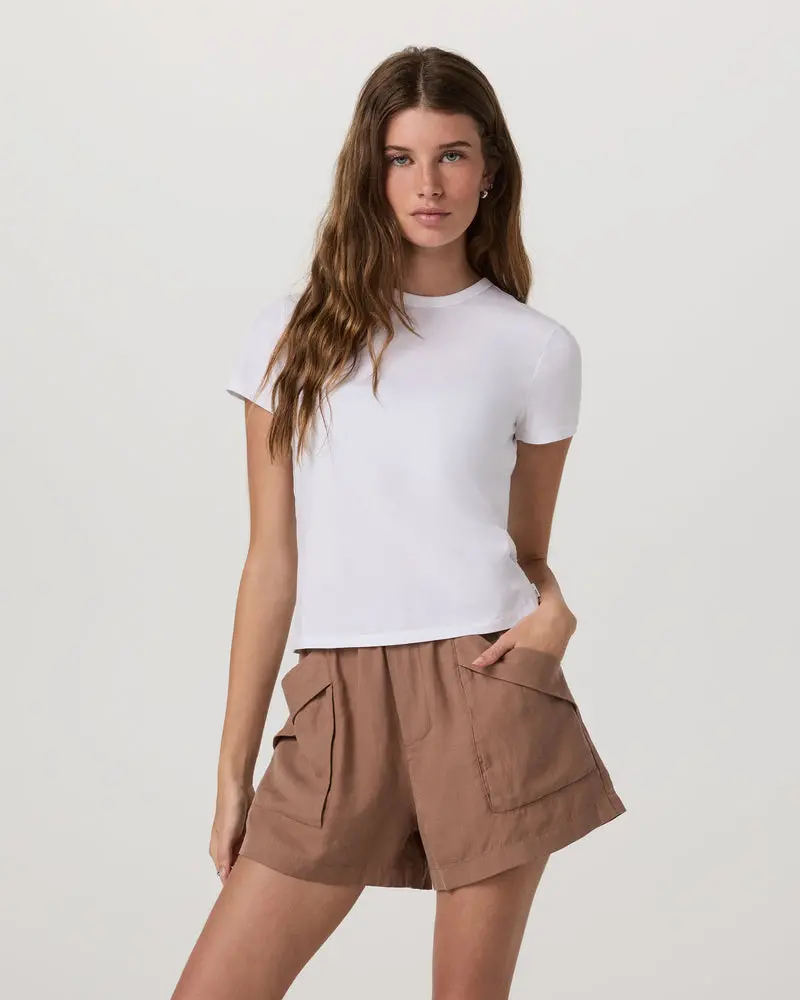 Women'S Short-Sleeve Feather Classic Crewneck Tee 1